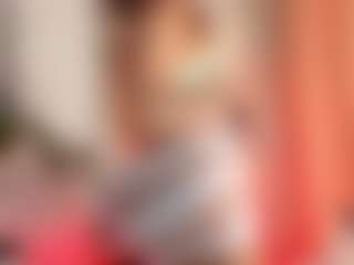 ehily-ts's Live Sex Cam Show