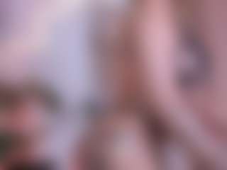 ehily-ts's Live Sex Cam Show