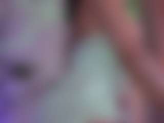ehily-ts's Live Sex Cam Show