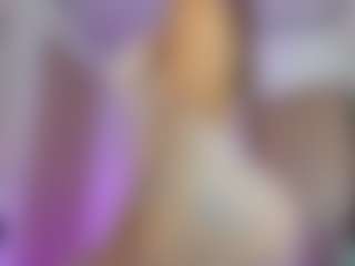 ehily-ts's Live Sex Cam Show