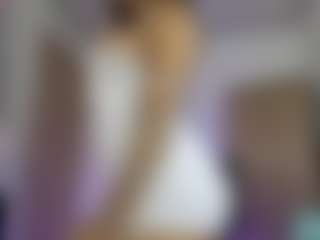 ehily-ts's Live Sex Cam Show