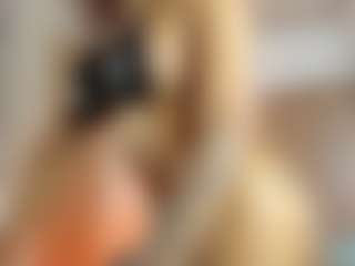 Live cam show with ehily-ts - Roleplay on AdultVida.com