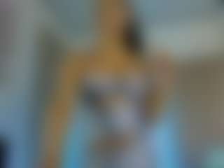 Live cam show with ehily-ts - Tease on camtv