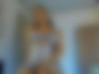 Live cam show with ehily-ts - Brown Eyes on live18s.com