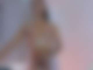 Live cam show with ehily-ts - Cumshot on Camsoda
