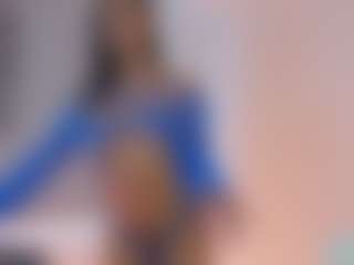 ehily-ts's Live Sex Cam Show