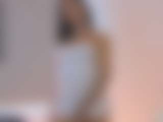 ehily-ts's Live Sex Cam Show