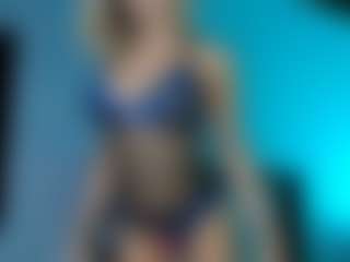 Live cam show with MeghanWolf - Bikini on Free Soda