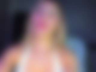 Live cam show with MeghanWolf - College on Milfs Live