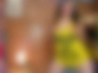 Live cam show with candie26 - Spank on Dolls Live