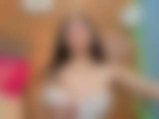 Live cam show with candie26 - Brown Hair on SpunkLive