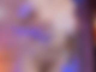 Live cam show with candie26 - Athletic Brown Eyes on Soda Cam