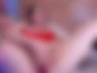 Live cam show with candie26 - Striptease Latina on Camsoda