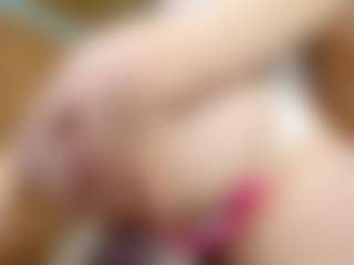 Live cam show with candie26 - Athletic on madthumbs