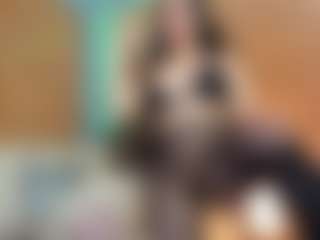 Live cam show with candie26 - Body Massage on Camsoda