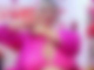 Live cam show with Celeste Lincon - Mature on hotwifechat.live