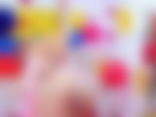 Live cam show with Celeste Lincon - Granny on studioflirtlive.com