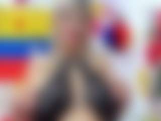 Live cam show with Celeste Lincon - Granny on liverealitysex.com