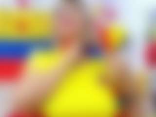 Live cam show with Celeste Lincon - Blonde Hair on StripNow