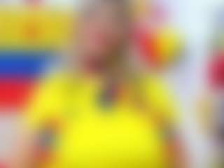Live cam show with Celeste Lincon - Handjob on CamwithHer