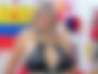 Celeste Lincon MILF webcam performer live streaming