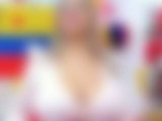 Live cam show with Celeste Lincon - Full Nudity on Soda Cam