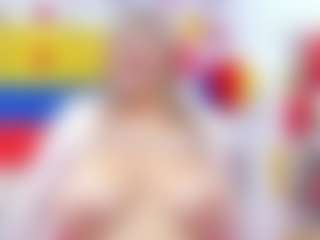 Celeste Lincon MILF webcam performer live streaming