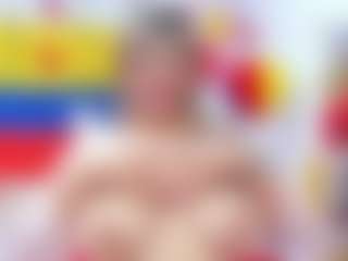 Live cam show with Celeste Lincon - Granny on Soda Cam
