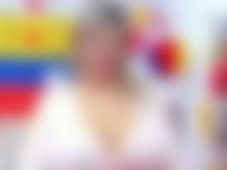 Live cam show with Celeste Lincon - Blonde Hair on Uber Horny