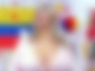 Live cam show with Celeste Lincon - Flashing on Mixed Magazine Live