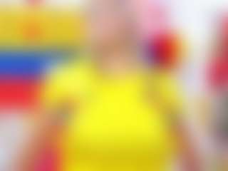 Live cam show with Celeste Lincon - Blonde Hair on Camiplay Live