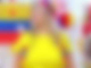 Live cam show with Celeste Lincon - Blonde Hair on crypto-cams