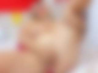 Celeste Lincon's Live Sex Cam Show