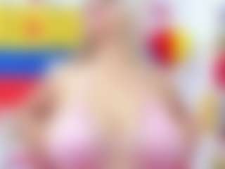 Live cam show with Celeste Lincon - Spank Mature on chickslive.net