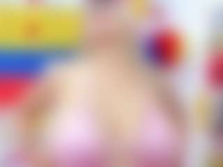 Live cam show with Celeste Lincon - Normal on Camsoda