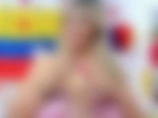 Live cam show with Celeste Lincon - Spank Mature on Instabang