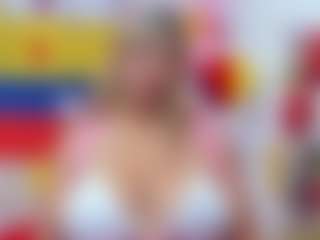 Celeste Lincon's Live Sex Cam Show