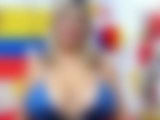 Live cam show with Celeste Lincon - Mature on Camsoda
