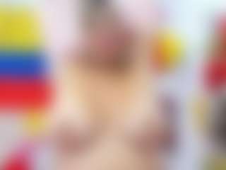 Live cam show with Celeste Lincon - Moaning on Camsoda
