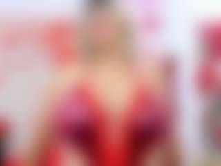 Celeste Lincon MILF webcam performer live streaming