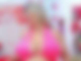 Live cam show with Celeste Lincon - Camel Toe on Mixed Magazine Live