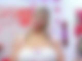 Live cam show with Celeste Lincon - Granny Squirt on livesuperchat.net