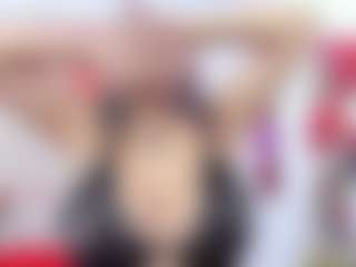 Celeste Lincon MILF webcam performer live streaming