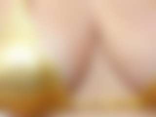Celeste Lincon's Live Sex Cam Show