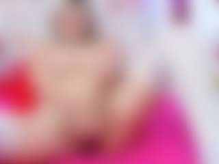 Live cam show with Celeste Lincon - Spy Granny on LiveSexCams6