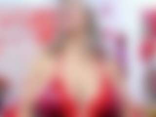 Celeste Lincon MILF webcam performer live streaming