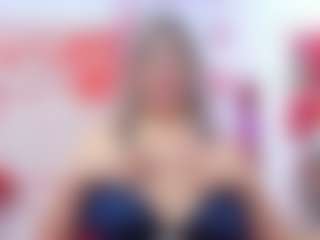 Live cam show with Celeste Lincon - Striptease MILF on crypto-cams