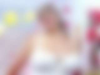 Live cam show with Celeste Lincon - Granny on fapnchat