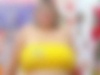 Show de câmera ao vivo com Celeste Lincon - Dildo Or Vibrator no Camsoda