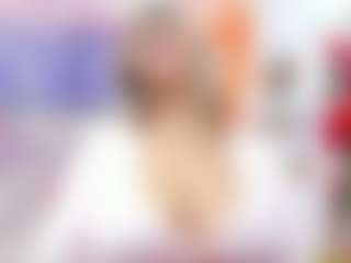 Live cam show with Celeste Lincon - Blonde Hair Big Tits on CamwithHer